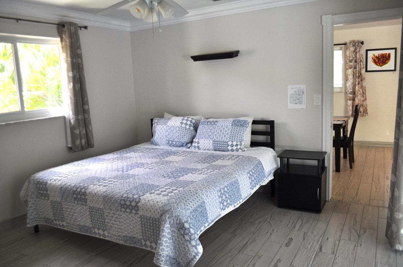 Lovely 3-Bd, Walk To Bars, 9 Min Drive From Beach! Heated Pool. Форт-Лодердейл Экстерьер фото